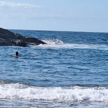 Eros Oceanview Attic Appartamento *