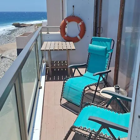 شقة Eros Oceanview Attic