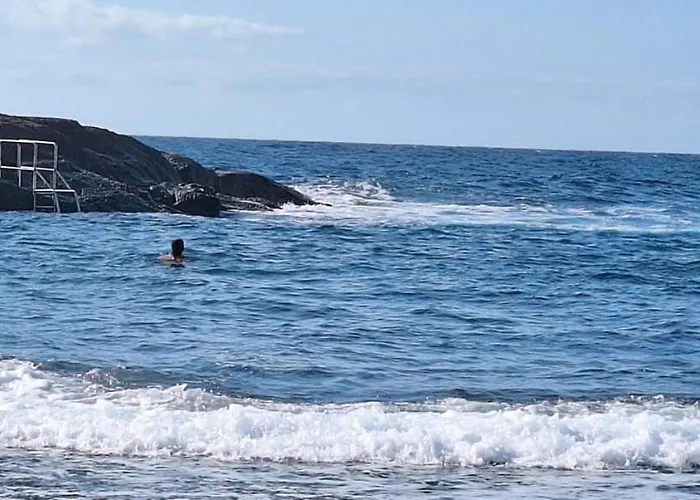 Eros Oceanview Attic アパート *